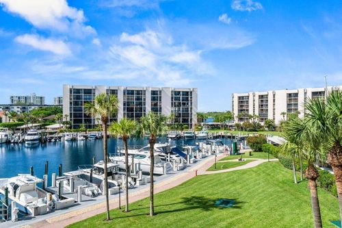 apt-301d-2707 N Ocean Blvd, Boca Raton, FL, 33431-7183 | Card Image