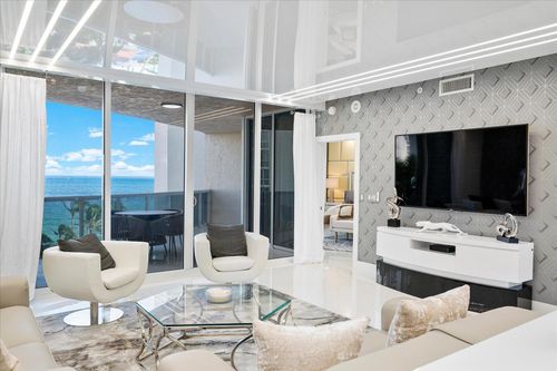 apt-903-3100 N Ocean Blvd, Fort Lauderdale, FL, 33308-7194 | Card Image