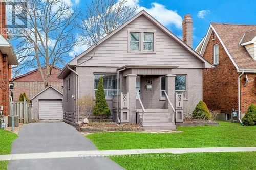 111 Oshawa Blvd S, Oshawa, ON, L1H5R4 | Card Image