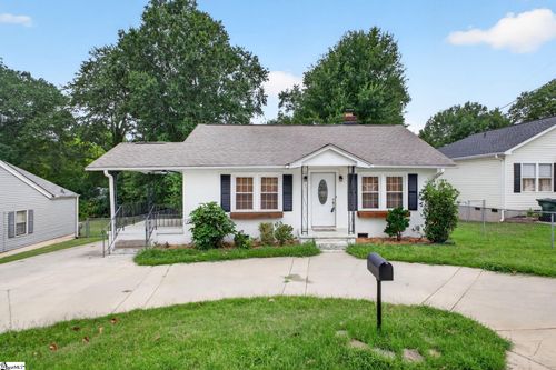 121 Connecticut Ave, Greer, SC, 29650-2104 | Card Image