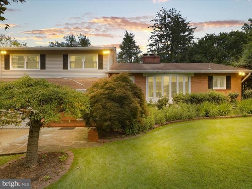 6170 Hardy Dr, MCLEAN, VA, 22101-3111 | Card Image