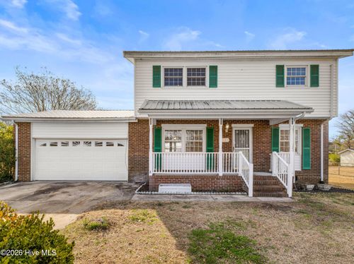 422 Thomas Dr, Jacksonville, NC, 28546-7248 | Card Image