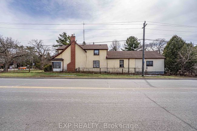 21082 Dalton Rd, Home with 4 bedrooms, 3 bathrooms and 6 parking in Jacksons Point ON | Image 9