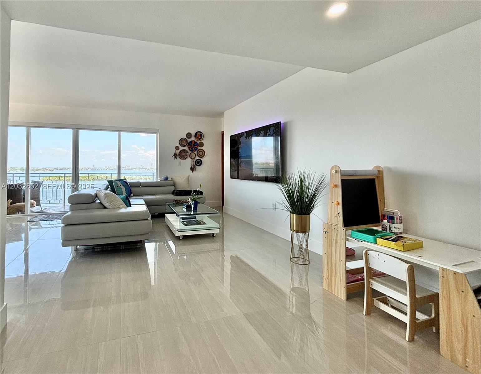 Residential in Miami 2