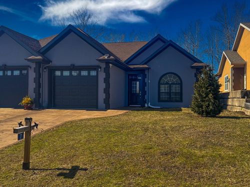 7 Bona Cres, Enfield, NS, B2T0B1 | Card Image