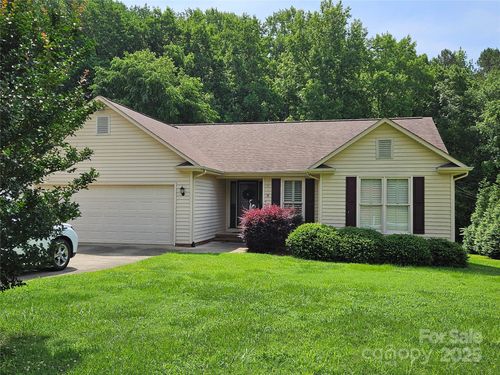 217 Rock Creek Dr, Lincolnton, NC, 28092-3629 | Card Image