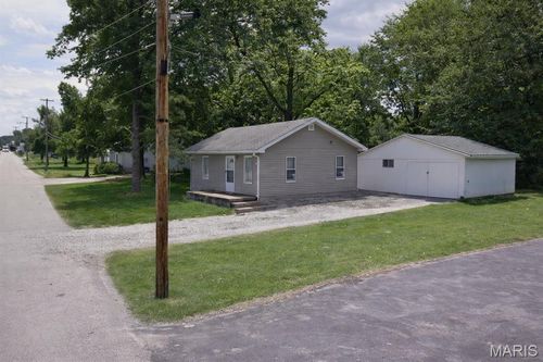 2272 Carol St, East Saint Louis, IL, 62206-2721 | Card Image