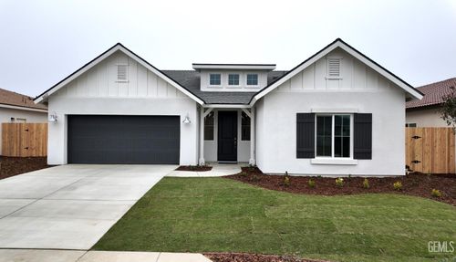 8417 Estes Park St, Bakersfield, CA, 93314-7542 | Card Image