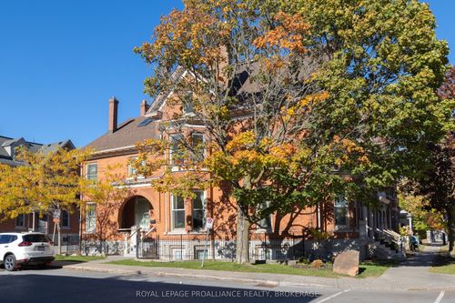 2-41 William St, Kingston, ON, K7L2C3 | Card Image