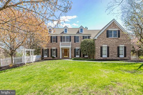 497 Christopher Dr, Princeton, NJ, 08540-2333 | Card Image