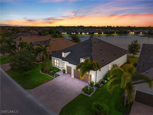 7478 Winding Cypress Dr, NAPLES, FL, 34114-2781 | Card Image