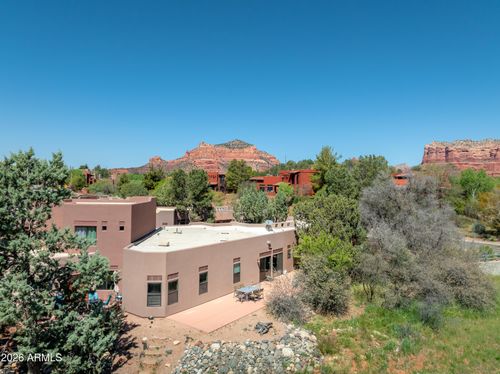 33 Monterey Cir, Sedona, AZ, 86351-9282 | Card Image