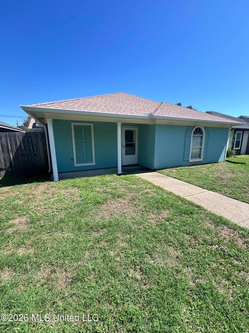 182 Briarfield Ave, Biloxi, MS, 39531-4800 | Card Image
