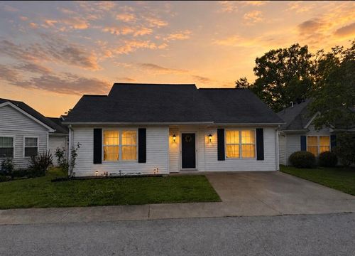 1025 Keeneland Ct, Frankfort, KY, 40601 | Card Image