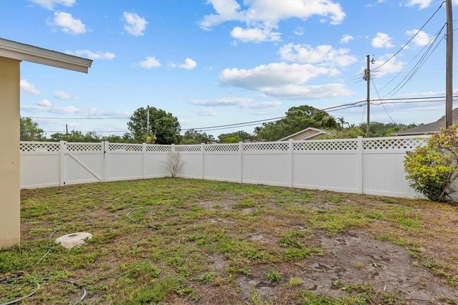 326 Circle Dr, House other with 3 bedrooms, 2 bathrooms and null parking in Palm Harbor FL | Image 31