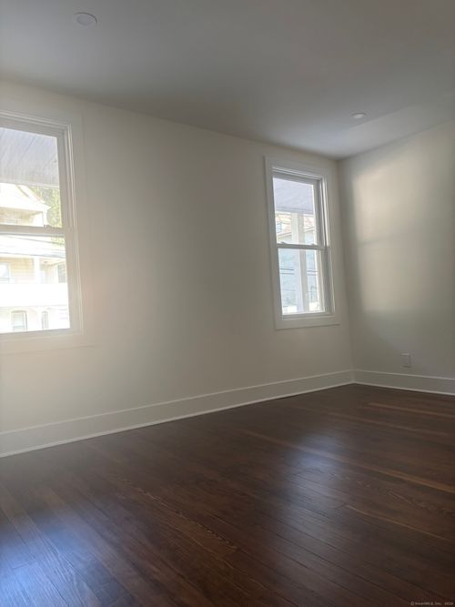 19 N Spring St, Ansonia, CT, 06401-2479 | Card Image