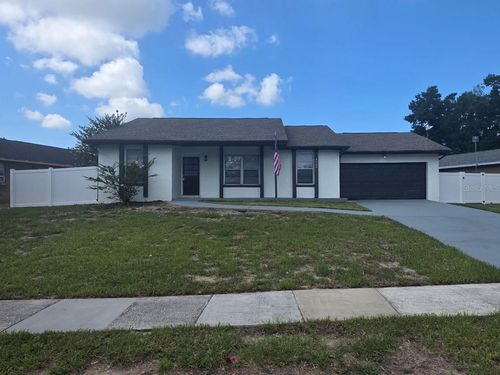 8426 Village Green Rd, ORLANDO, FL, 32818 | Card Image