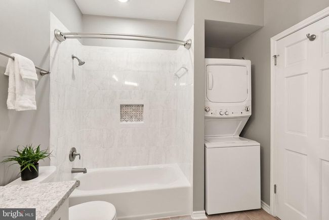APT-1103 - 12160 Penderview Ter, Condo with 2 bedrooms, 1 bathrooms and null parking in FAIRFAX VA | Image 26