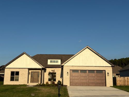 1850 Pecan Creek Dr, Conway, AR, 72034-8023 | Card Image