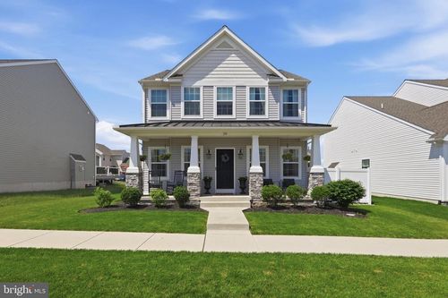 28 Lacy Ln, COATESVILLE, PA, 19320-6618 | Card Image
