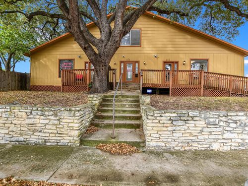 600 Forest St, Georgetown, TX, 78626-5570 | Card Image
