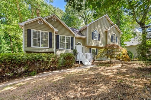 5065 Doubletree Dr, Cumming, GA, 30040-9428 | Card Image