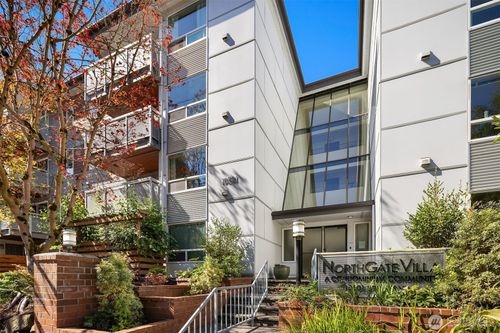 127-10501 8th Ave Ne, Seattle, WA, 98125-7233 | Card Image