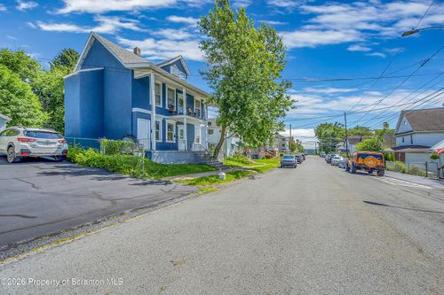 fl1-310 Oak Street, Dunmore, PA, 18512 | Card Image