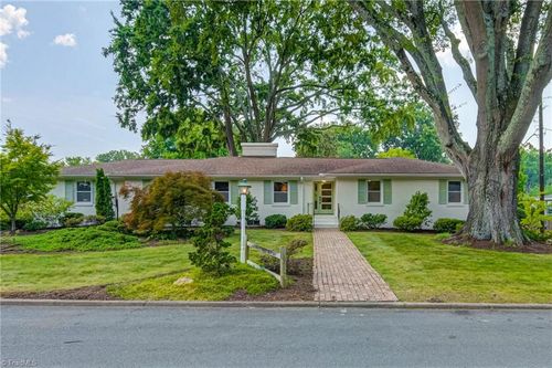 2410 Bitting Rd, Winston-Salem, NC, 27104-4116 | Card Image