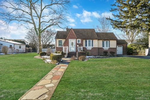 34 Pine Acres Blvd, Deer Park, NY, 11729-2713 | Card Image