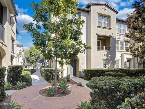 945 Acacia Ln, Montebello, CA, 90640 | Card Image