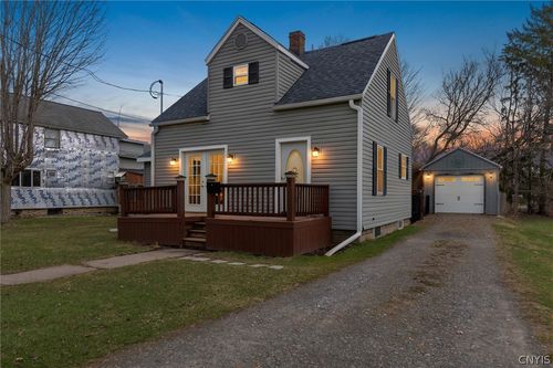 37 East Ave, Cortland, NY, 13045-3128 | Card Image
