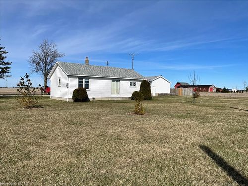 21617 Irwin Rd, Merlin, ON, N0P1W0 | Card Image