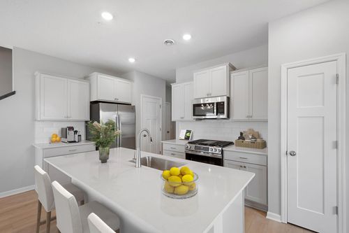 10310 Birchwood Cir, Victoria, MN, 55318-7455 | Card Image