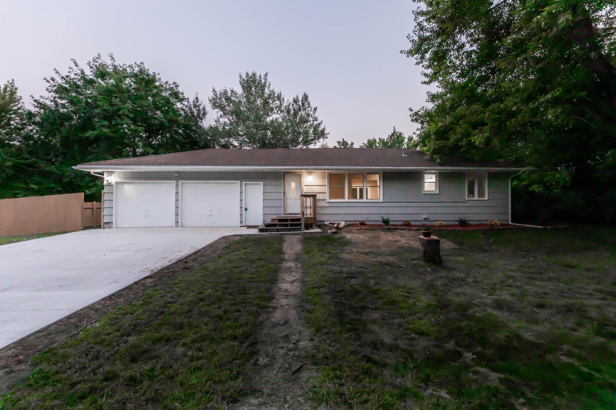 113th Ave, Minneapolis, MN 55448