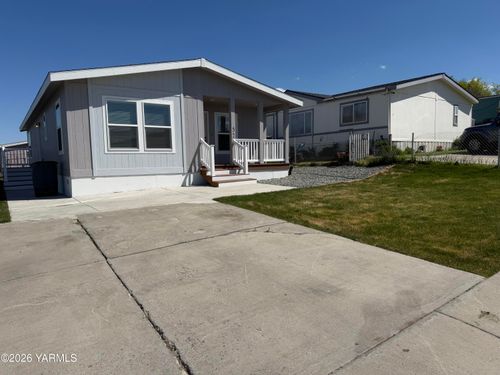 402 W Maple Ave, Sunnyside, WA, 98944 | Card Image