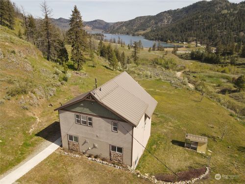 4 Eighme Rd, Oroville, WA, 98844-9335 | Card Image