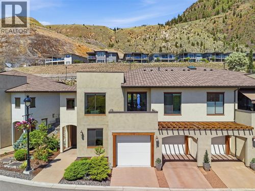 715 Belmonte Terr, Kamloops, BC, V2H0C6 | Card Image