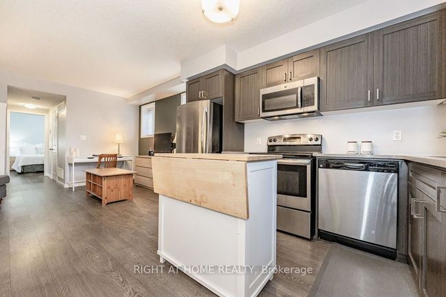 5D - 388 Old Huron Rd, Condo with 1 bedrooms, 1 bathrooms and 1 parking in Kitchener ON | Image 9