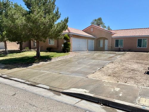 37540 Calle Mazatlan, Palmdale, CA, 93552-4708 | Card Image