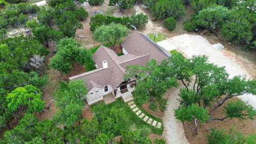 270 Rambling Oaks Dr, Wimberley, TX, 78676-6539 | Card Image