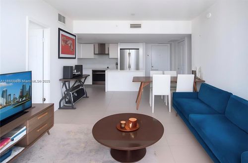 apt-3008-1600 Ne 1st Ave, Miami, FL, 33132-1276 | Card Image