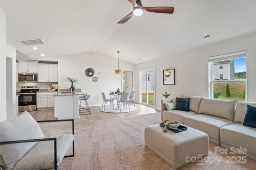 1108 Nia Rd, Charlotte, NC, 28215 | Card Image