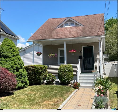 47 Annawon Ave, West Haven, CT, 06516-7007 | Card Image