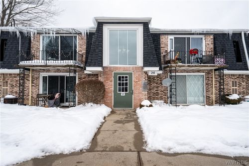 6A Foxberry Dr, Amherst, NY, 14068-1005 | Card Image