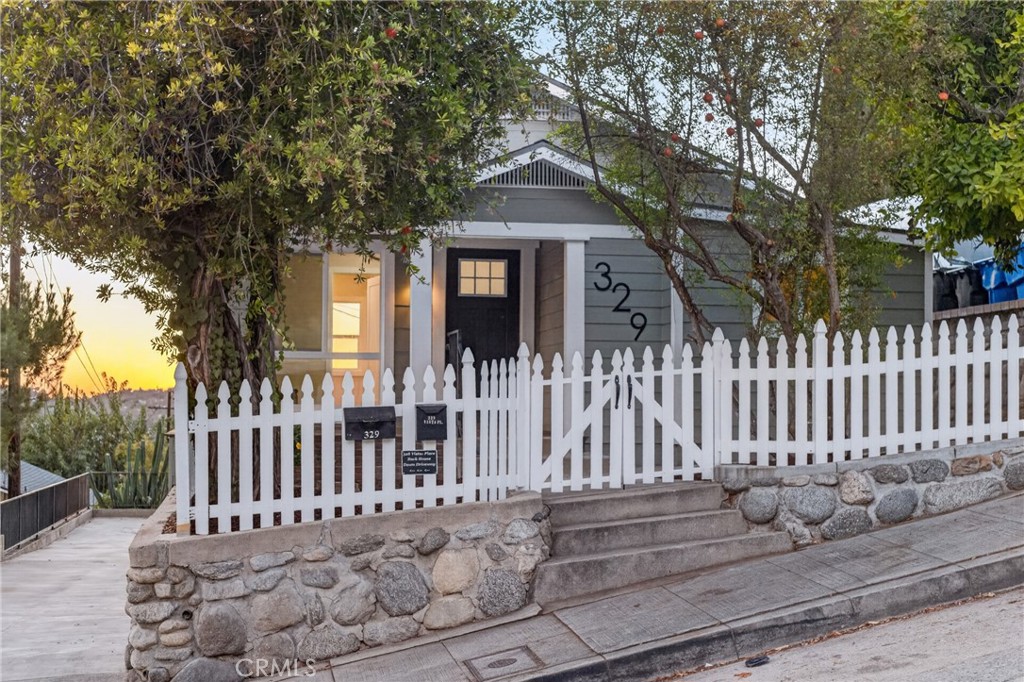 Residential in Los Angeles