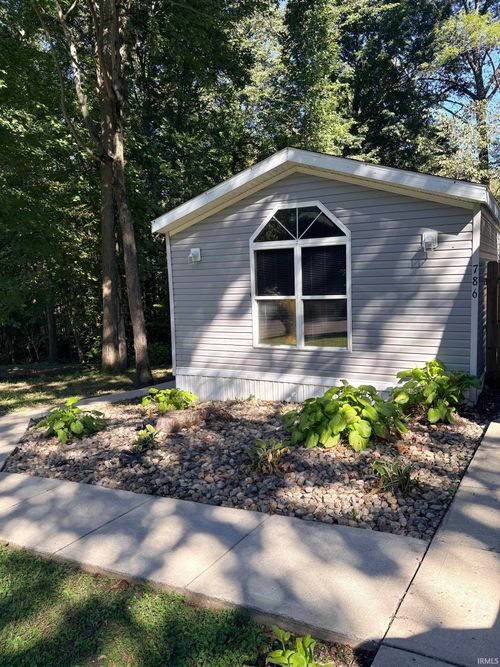 786 Frost Way, Cloverdale, IN, 46120 | Card Image