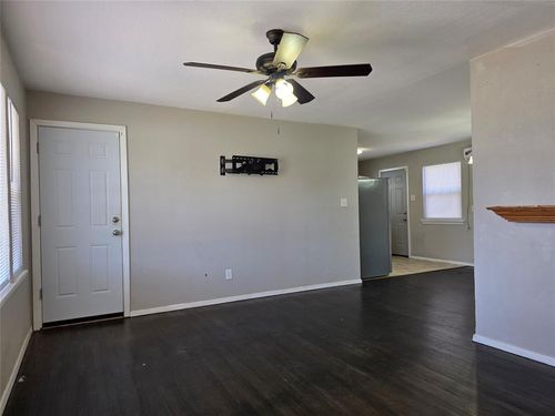 3613 Se 24th St, Del City, OK, 73115-2315 | Card Image