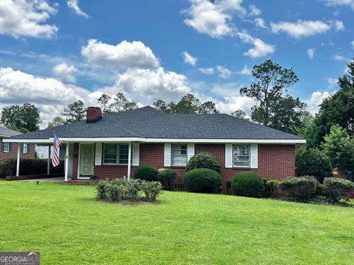 87 W Liberty St, Mc Rae Helena, GA, 31055-4114 | Card Image