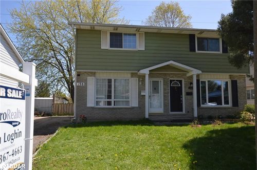 198 Pinedale Dr, Kitchener, ON, N2E1K3 | Card Image